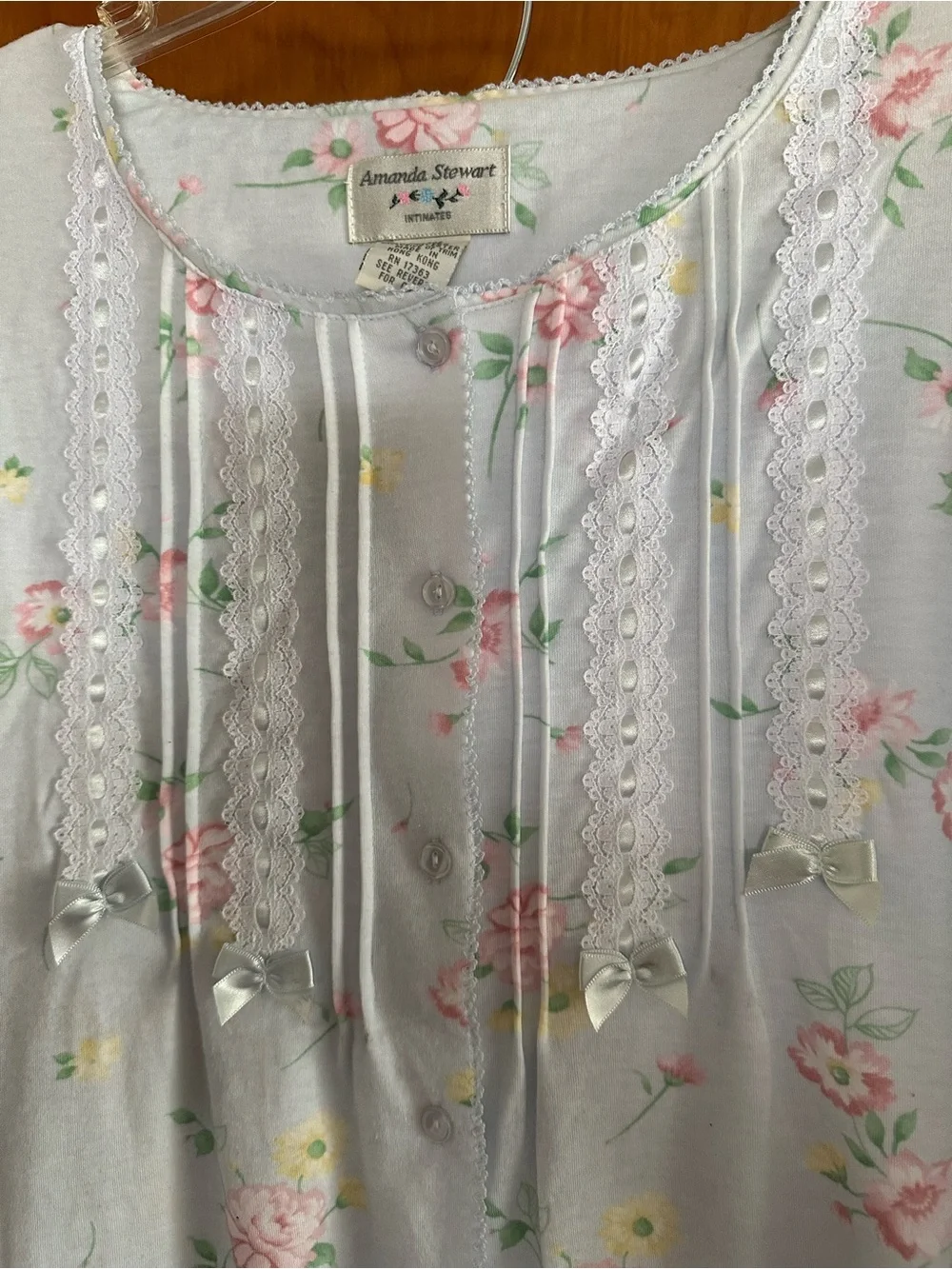 Amanda Stewart Intimates Floral Pajama Set M NWT